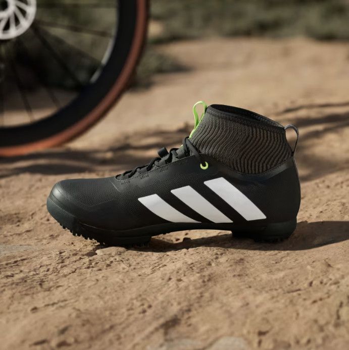 Adidas The Gravel 2.0 Shoes Black / White | Alltricks.com