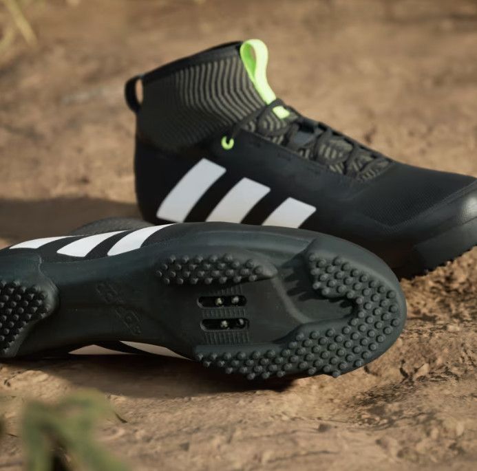 Adidas The Gravel 2.0 Shoes Black / White | Alltricks.com