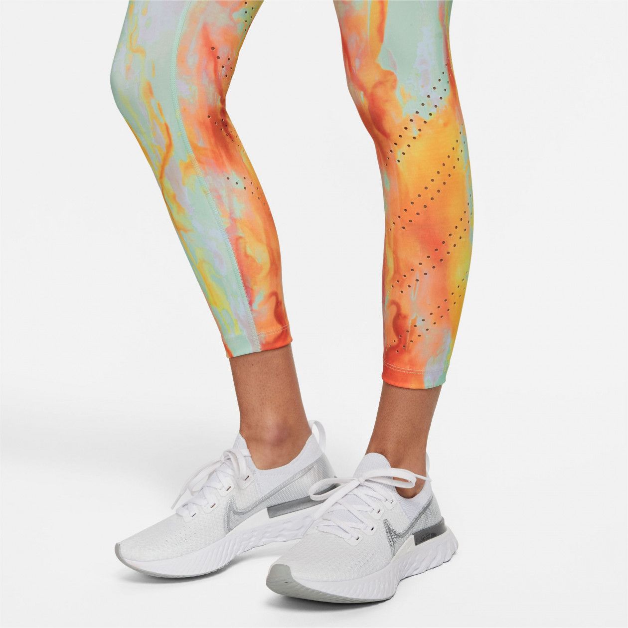 Nike Women s Dri Fit Epic Luxe Multicolor Long Tight Alltricks