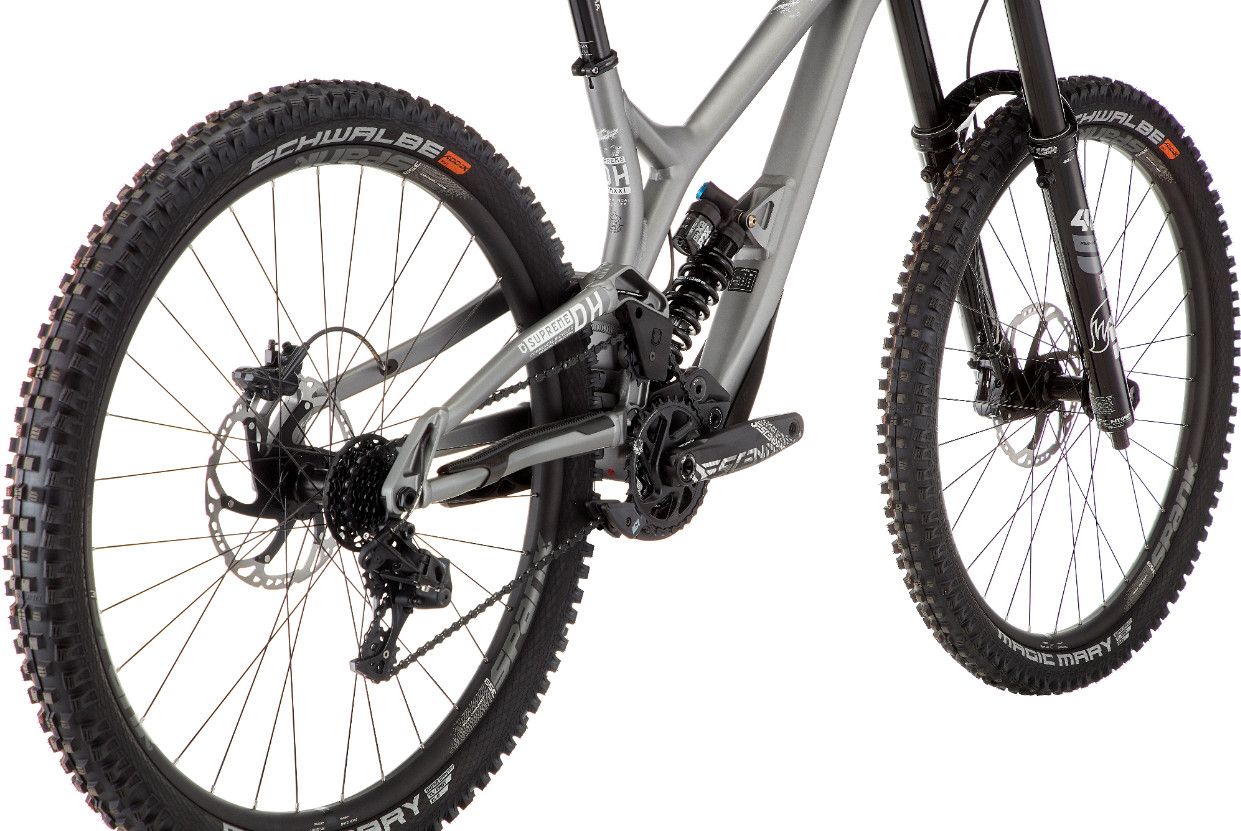 Commencal Supreme DH 29 Race Sram GX DH 7s Full Suspension MTB Matte  Graphic / Gray 2021 | Alltricks.com