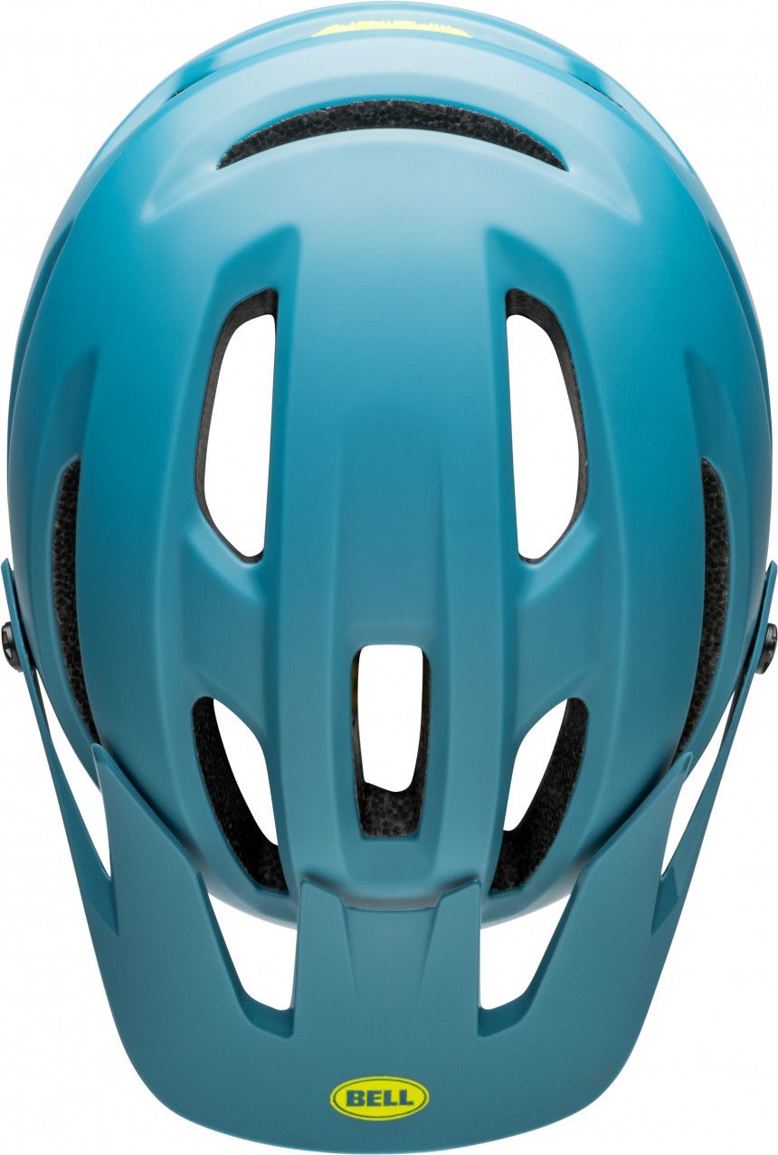 Giro chronicle vs bell 4forty hotsell