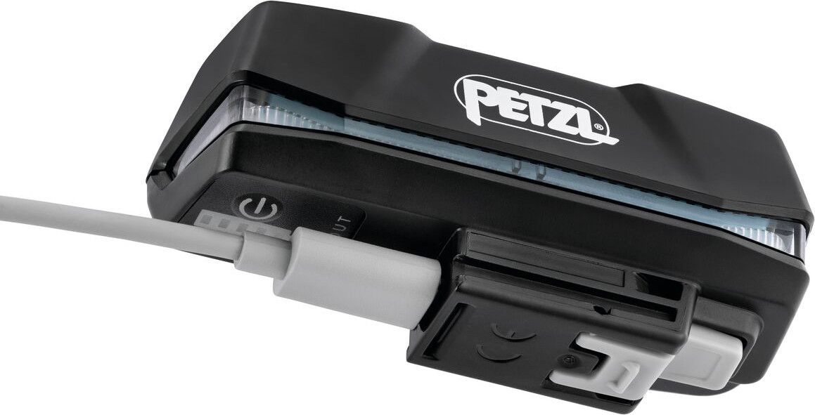 Petzl Nao Reactive Lighting rechargeable battery | Alltricks.com