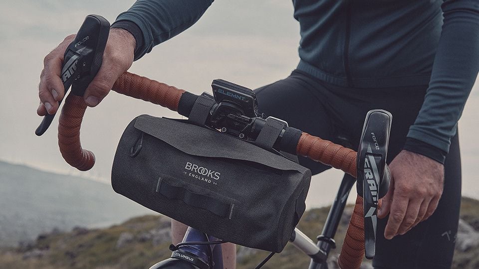 Handlebar pouch online