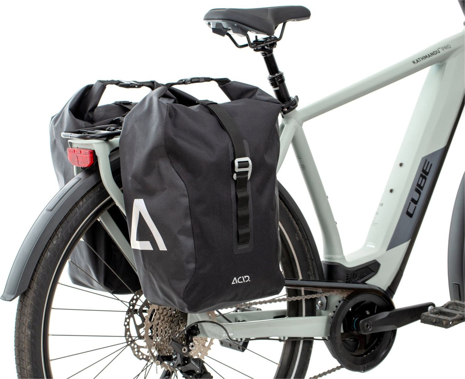 Kathmandu bike bag clearance