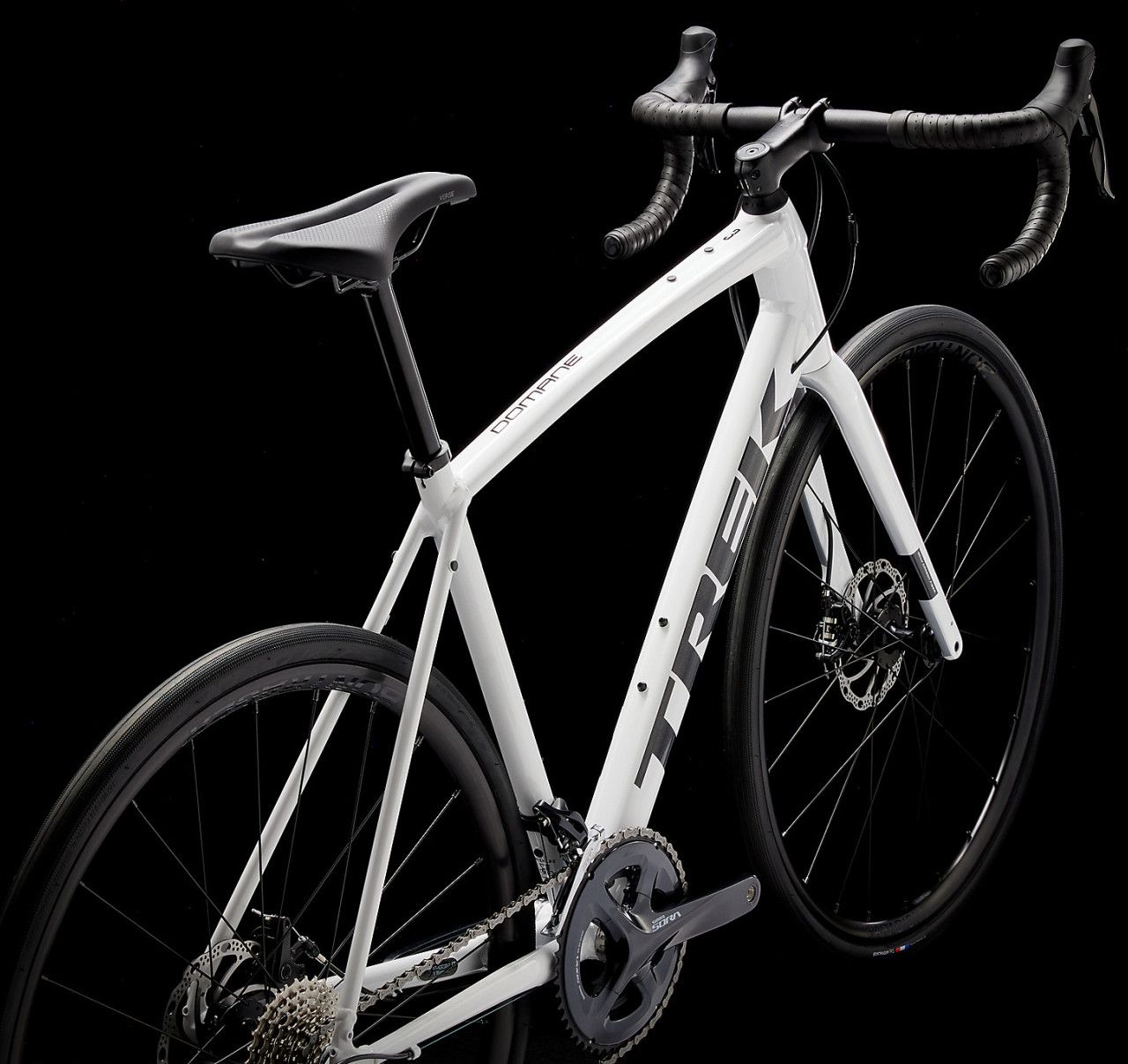Trek Domane AL 3 Disc Road Bike Shimano Sora 9V 700 mm White 2023