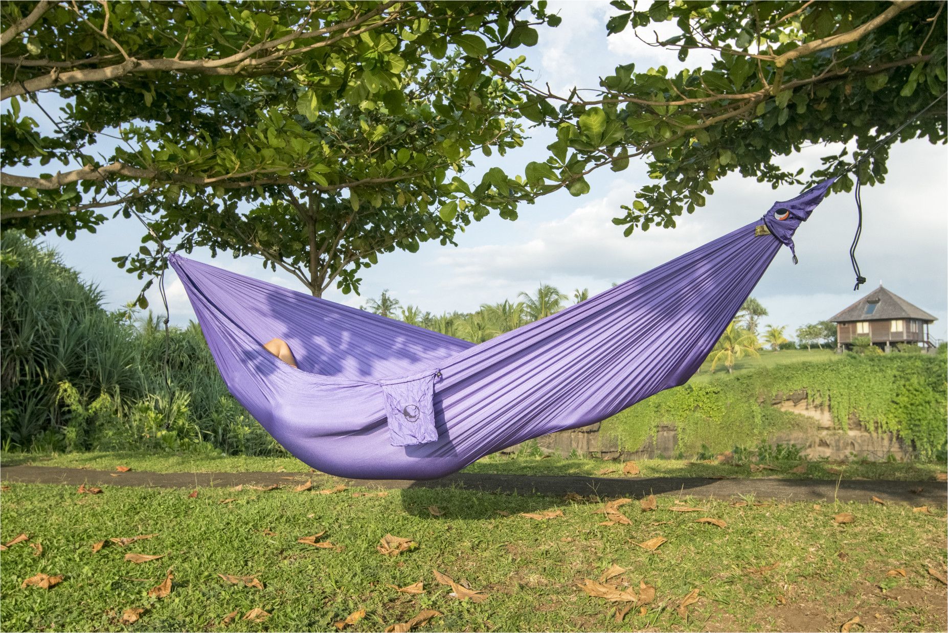 Ticket To The Moon Compact Hammock Violet