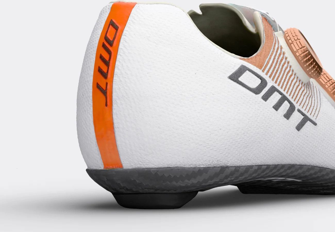 DMT KR0 Evo Superlight Road Shoes - White/Bronze | Alltricks.com