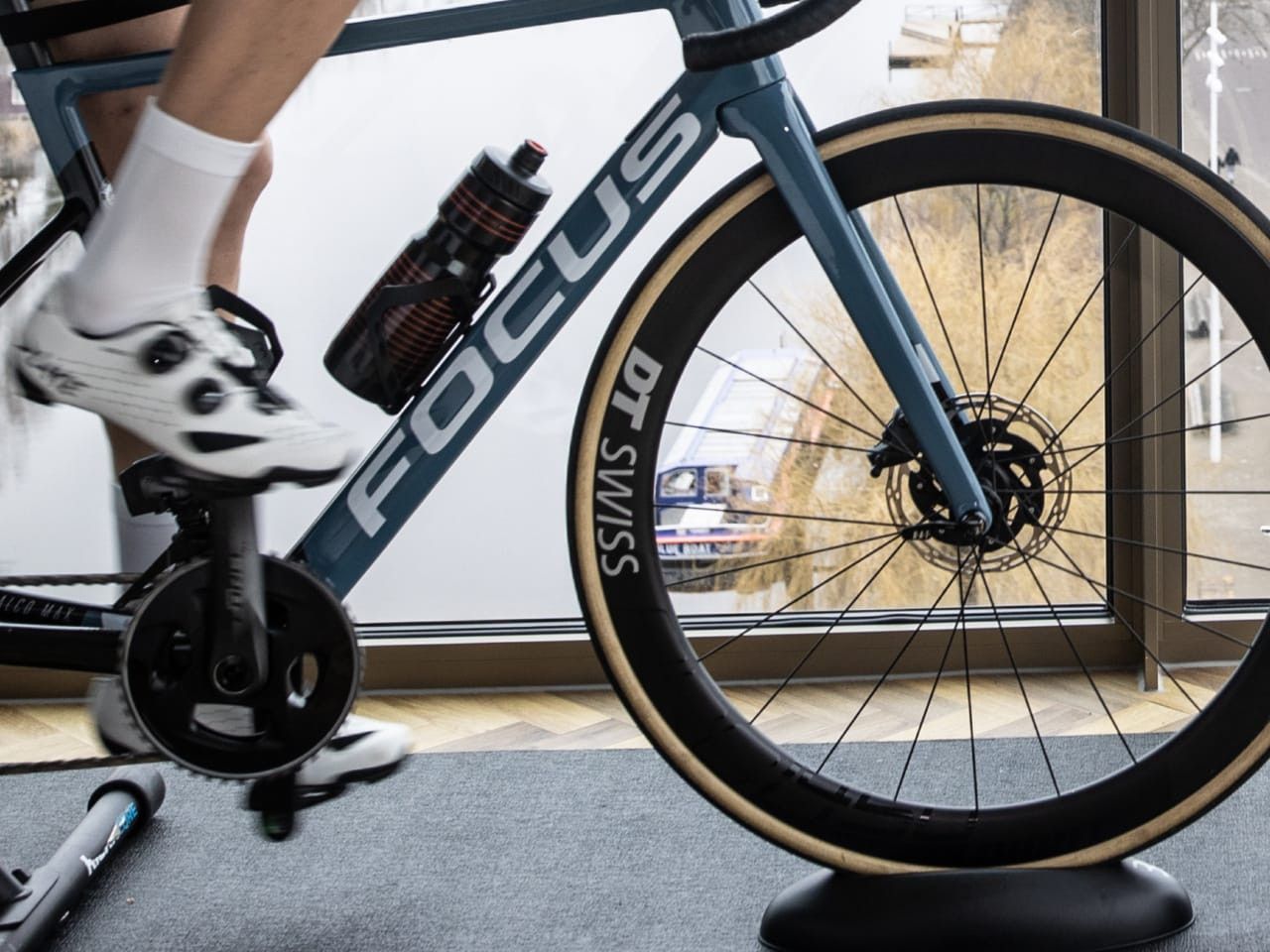 Support Entraînement Vélo - Bloc Élévateur Roue Avant Cyclisme Intérieur Noir