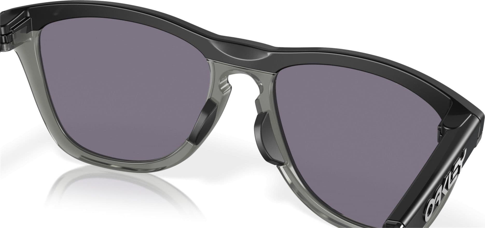 Oakley Frogskins Hybrid Matte Black/ Prizm Grey Goggles /Ref: OO9289-0755