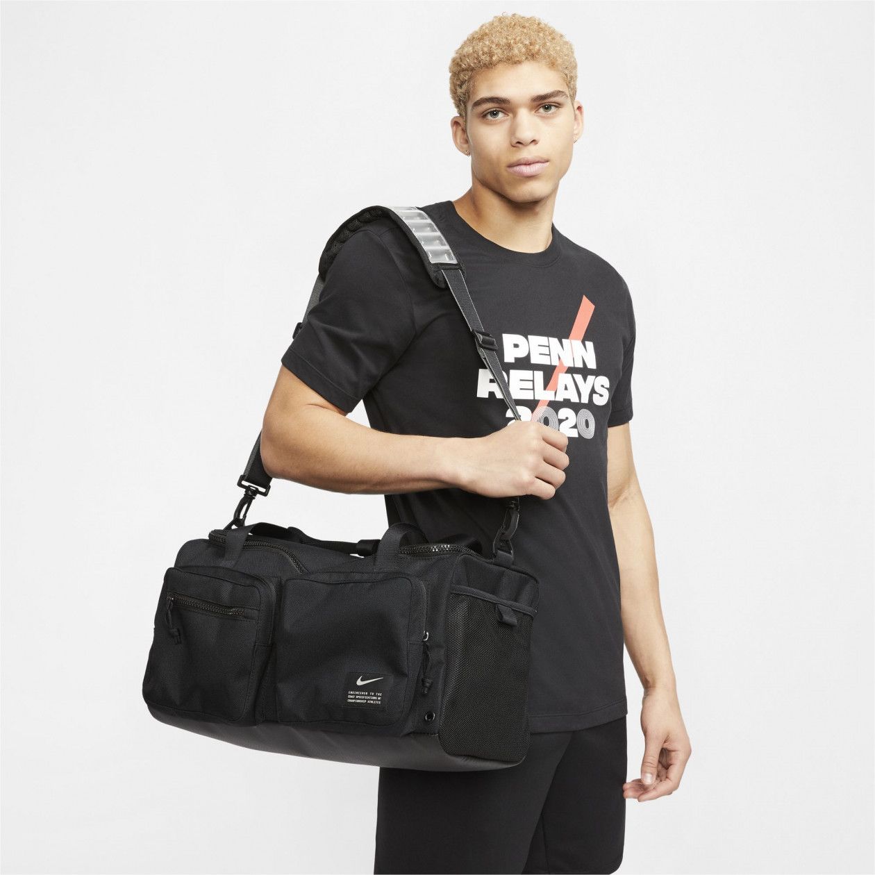 SU20 Nike Utility Power Duffel Small Duffel Bag Black Unisex