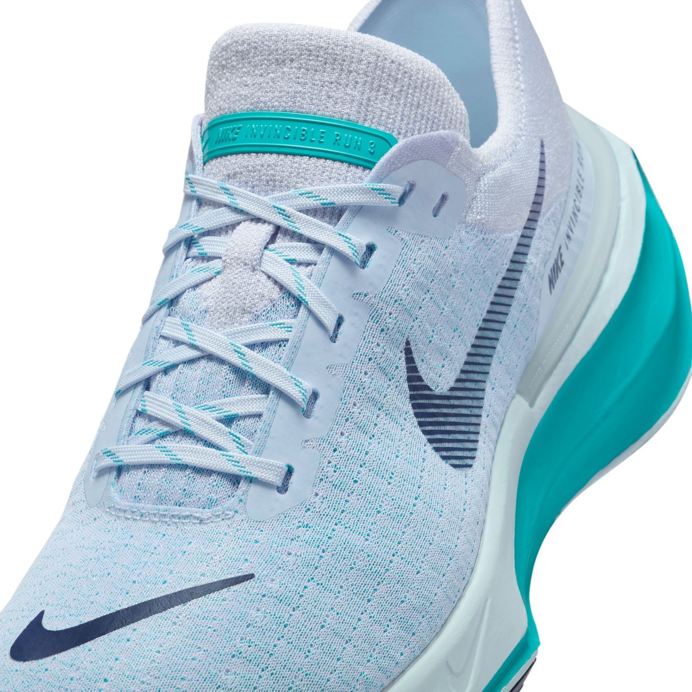 Nike Invincible Run 3 Athletic Shoes - Light Blue and Teal Nike Invincible 3 Men main image 3