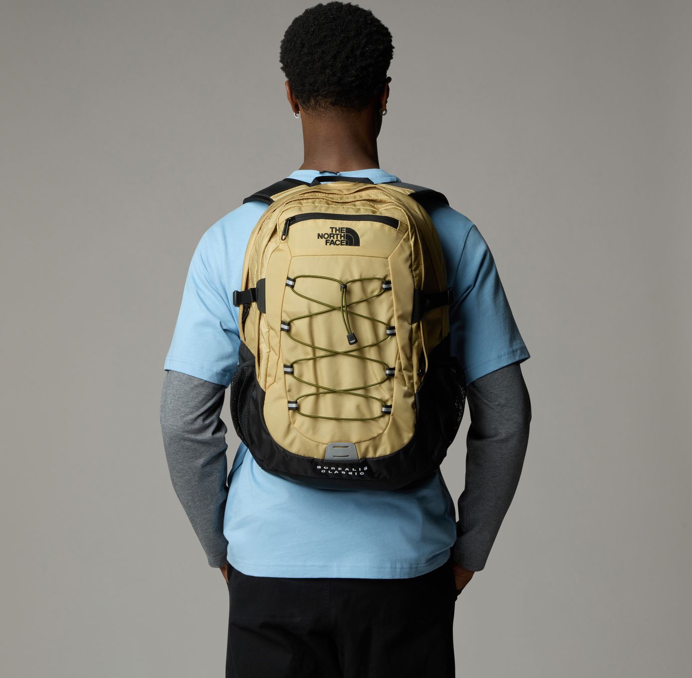 cabelas north face backpack THE Borealis Commuter Laptop Backpack, Forest Olive/TNF Black-NPF, One Size SizeName:1/4oz- 6/0 hook u-mercari-images.mercdn.net/photos/m49158401195_1.... travel essential conscious design in one