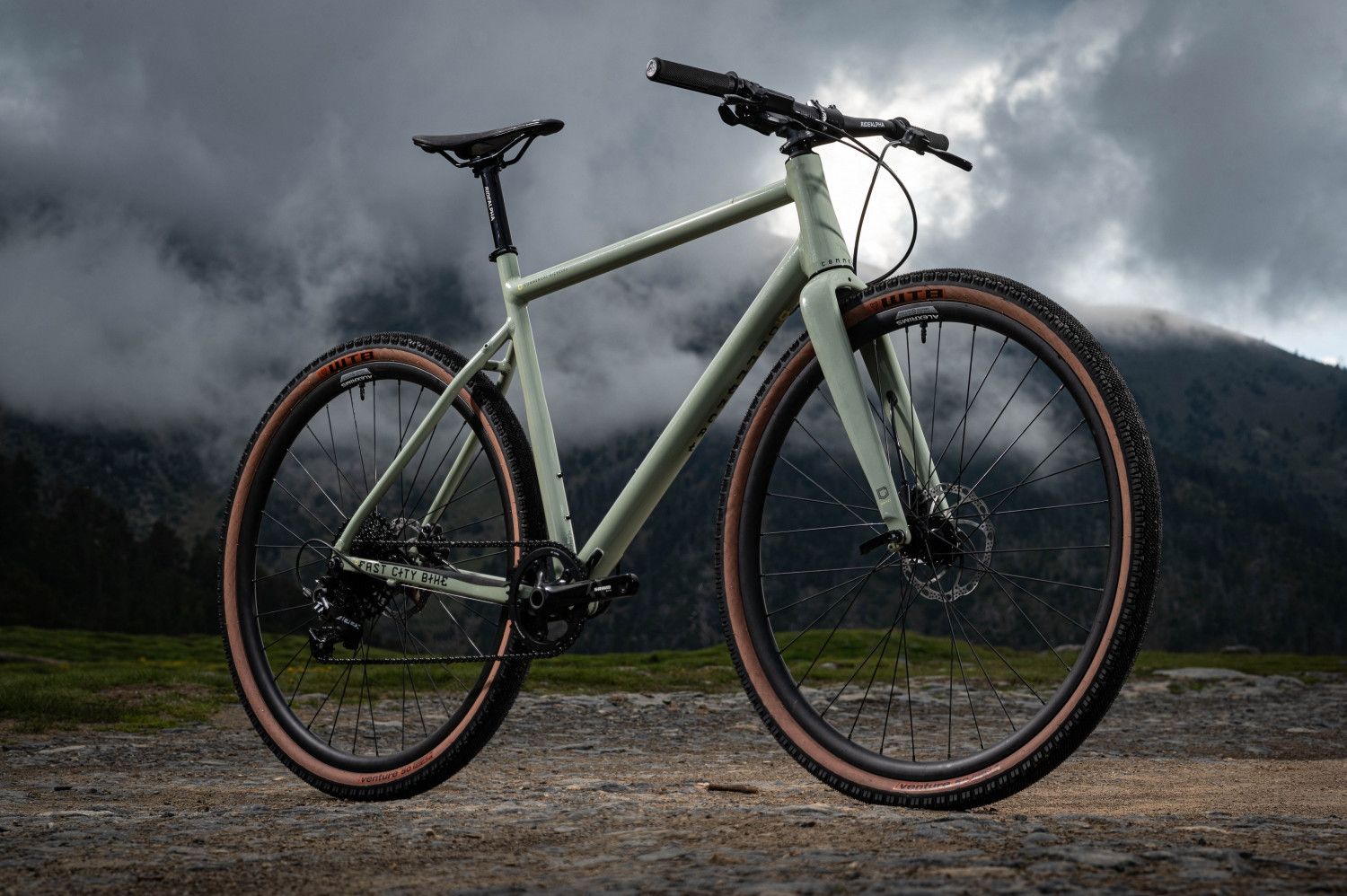 gravel bike herren mit beleuchtung 28