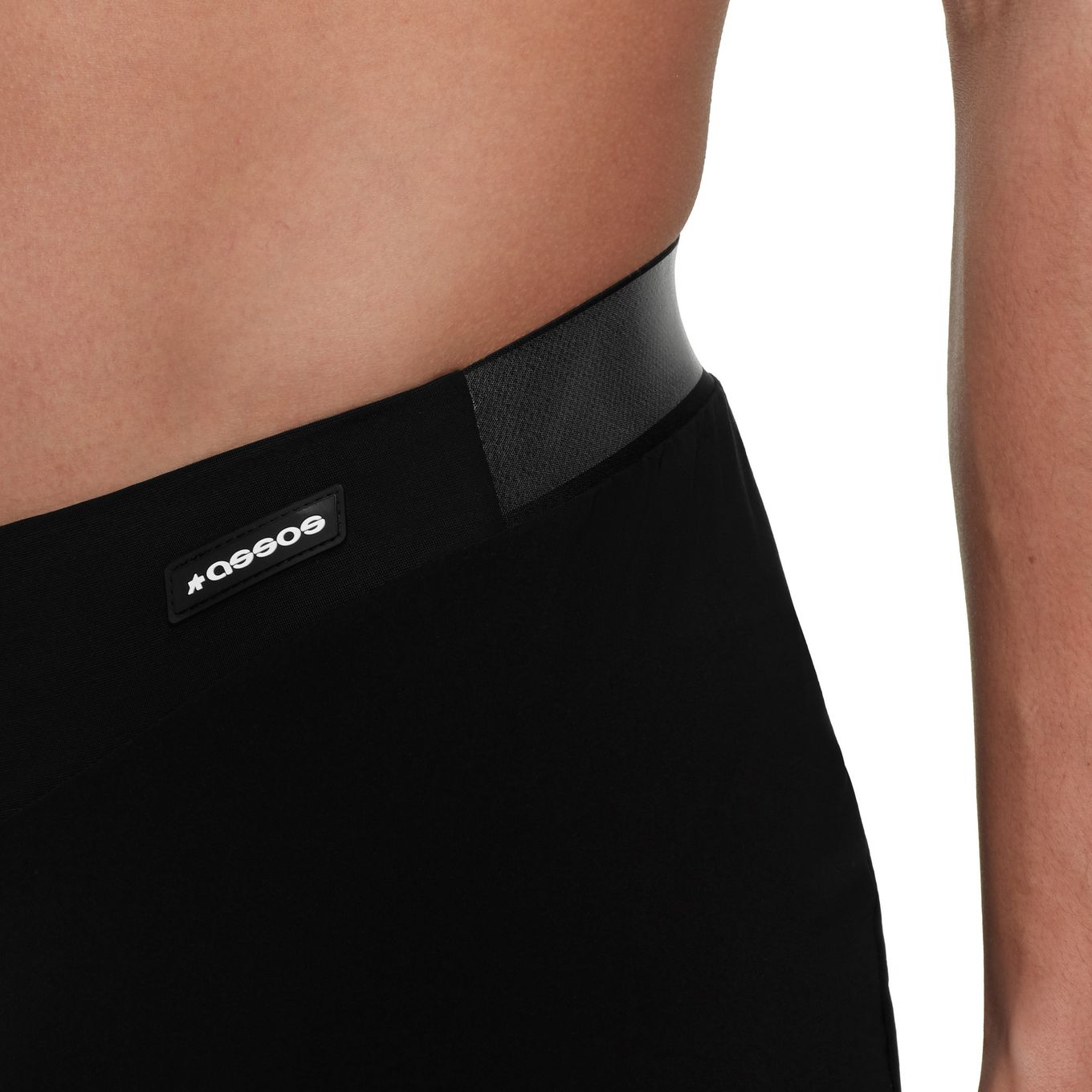 Assos x Mammut Tactica Cargo T3 Shorts Black | Alltricks.com