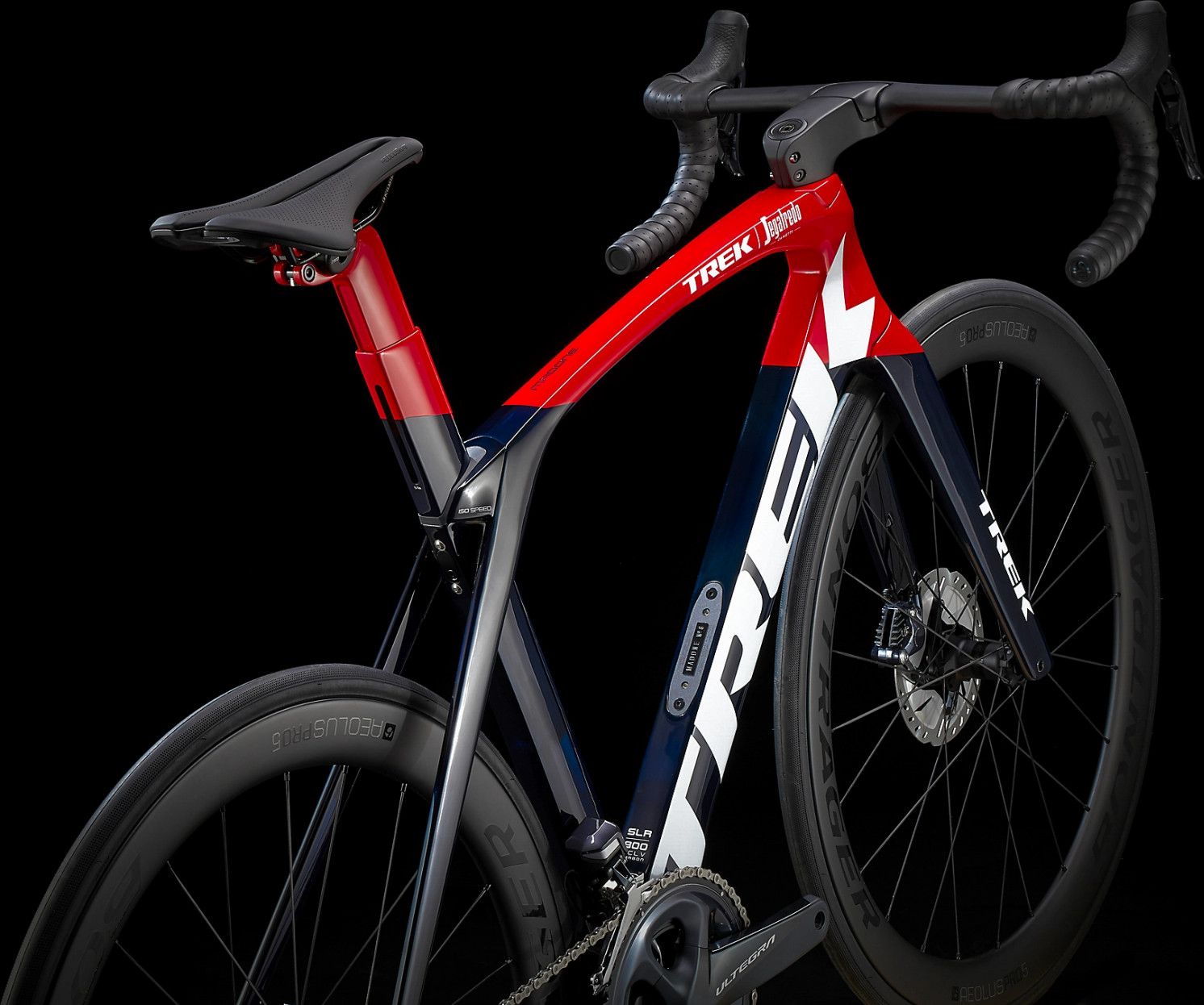 Trek Madone SLR 7 Disc Road Bike Shimano Ultegra Di2 Carbon Navy