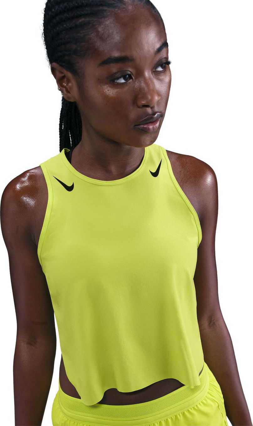 Women's Nike AeroSwift Yellow crop top | Alltricks.com
