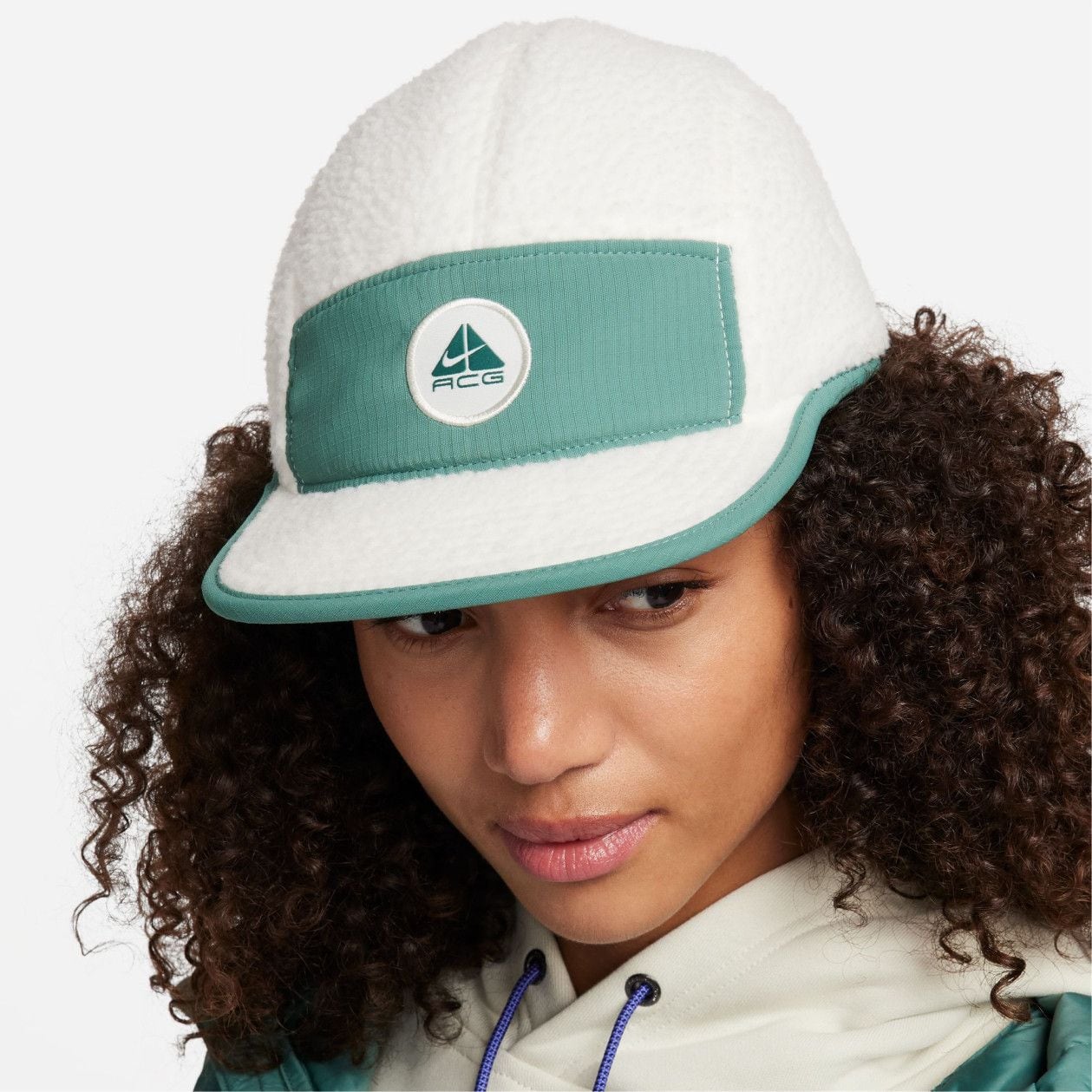 Nike acg tailwind visor cap best sale