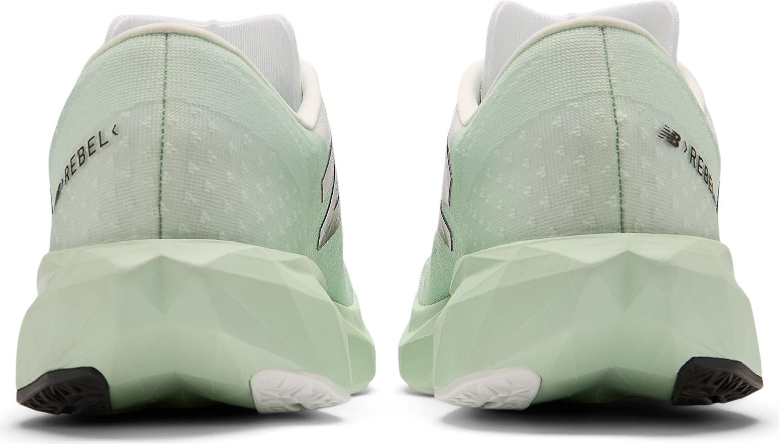 Laufschuhe New Balance FuelCell Rebel v4 Grün/Weiß Herren