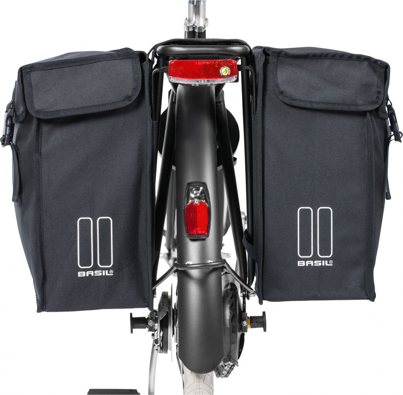 送料込み BASIL バジル MARA XXL マーラXXL パニアバッグ Basil Mara XXL double bicycle bag 47 liter black | Alltricks.com