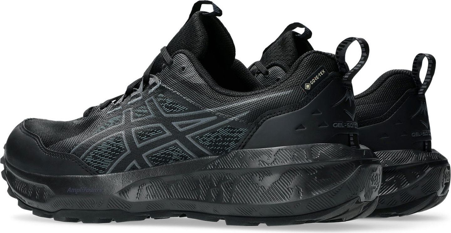 Asics Gel-Sonoma 8 en action sur sentier
