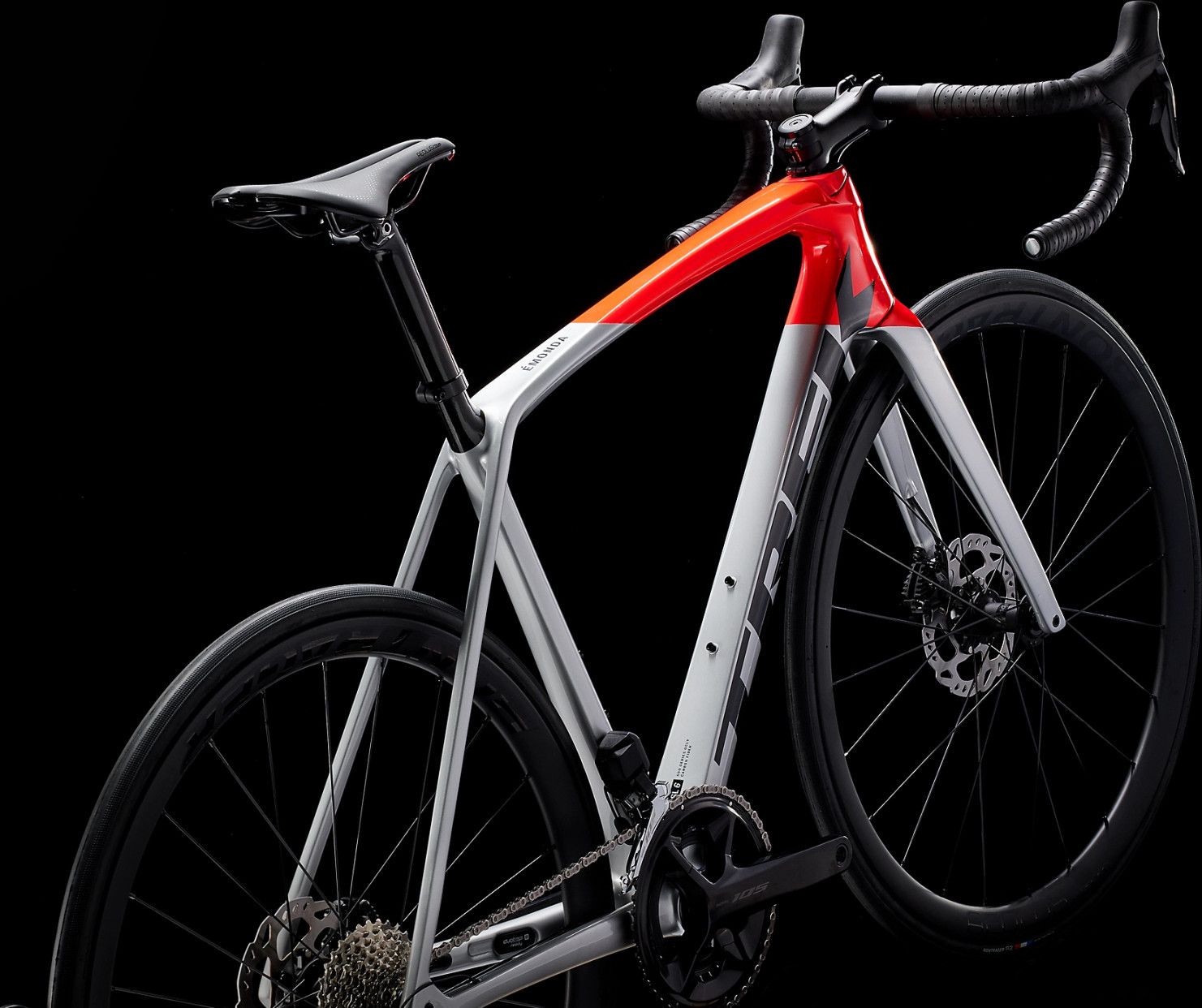 Trek Emonda SL 6 Pro Shimano 105 Di2 12V Lithium Quicksilver Road 