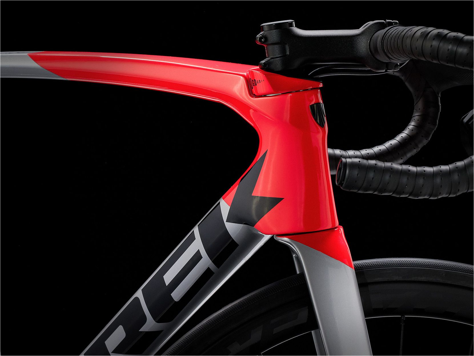 Trek Emonda SL 6 Pro Shimano 105 Di2 12V Lithium Quicksilver Road 