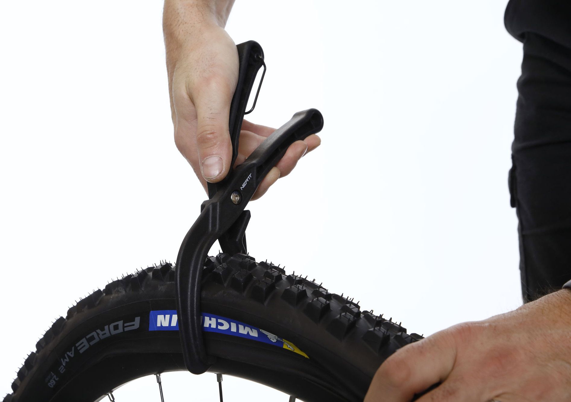 Attrezzo per il montaggio dei Copertoni Neatt Nero - Main Image