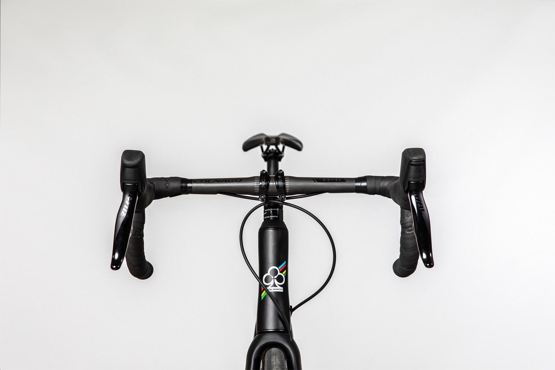 COLNAGO 23年式V3 DISC SRAM RIVAL AXS 480S COLNAGO ( コルナゴ ) ロードバイク V3 DISC SRAM RIVAL AXS