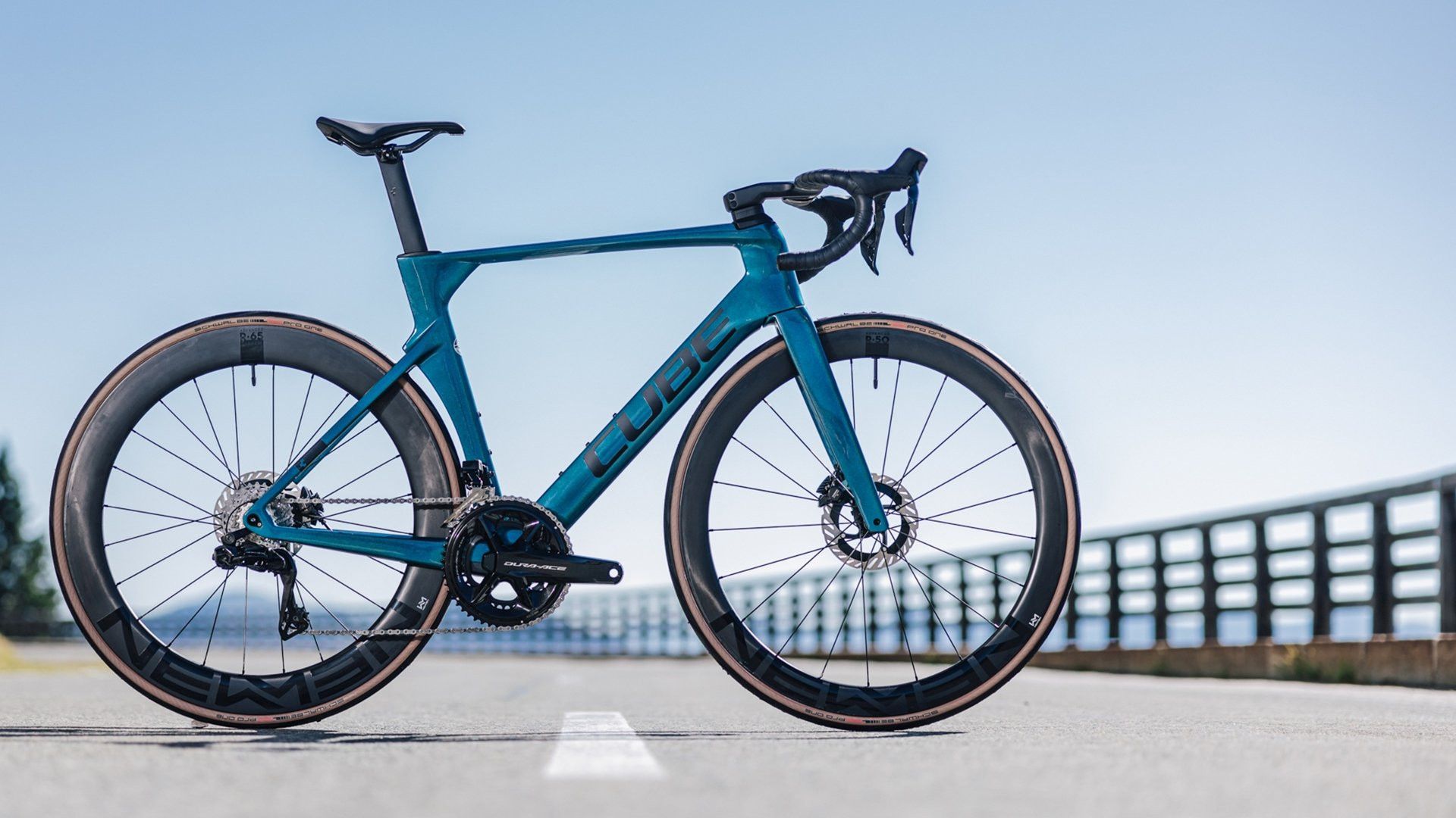 CUBE LITENING AERO C:68X DURAACE エアロロード キューブ LITENING C:68X ブランド初のピュアエアロレーシングロード