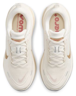 Nike Vomero Plus Women's Running Shoes in Beige/Gold