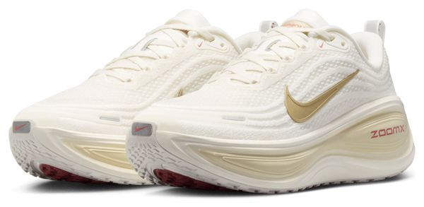 Nike Vomero Plus Women's Running Shoes in Beige/Gold
