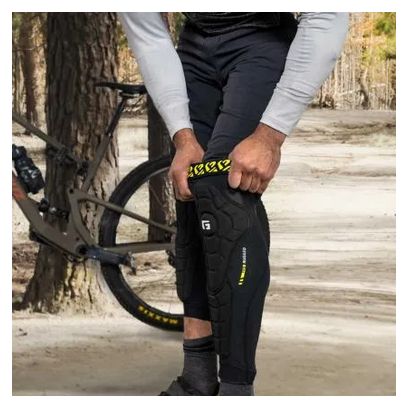 Protège Genoux-Tibia G-Form Pro-Rugged 2 Noir | Alltricks.fr