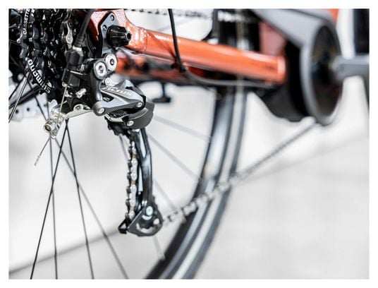 Vélo de Ville Électrique Trek Verve+ 1 Lowstep Shimano Tourney/Altus 8V 500 Wh Orange Foncé 2023