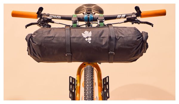 Miss Grape Tendril 10.7 Waterproof 17L Handlebar Bag Black