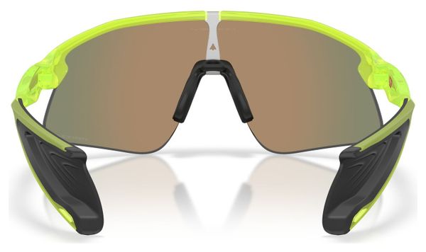 Máscara Oakley Stunt Devil - Matte Uranium / Prizm Ruby / Ref : OO9517-03