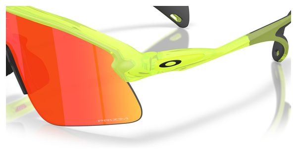 Máscara Oakley Stunt Devil - Matte Uranium / Prizm Ruby / Ref : OO9517-03
