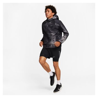 Chaqueta <strong>impermeable Nike Storm-Fit Run Division Flash</strong> Negra
