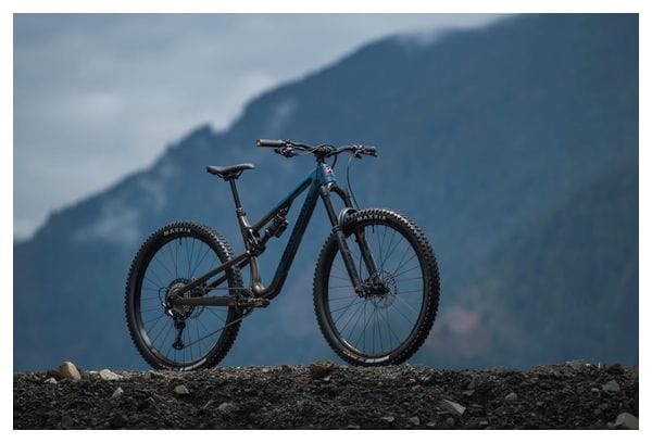 Rocky Mountain Instinct Carbon 70 Shimano XT 12V 29'' Volledig geveerde mountainbike Blauw Oranje 2023