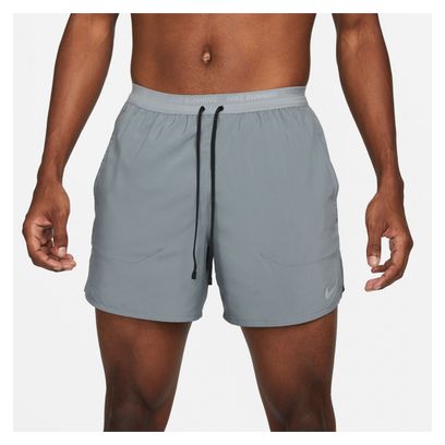 Pantaloncini Nike Dri-Fit Stride grigi