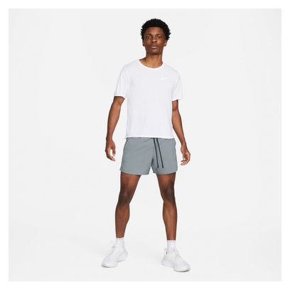 Pantaloncini Nike Dri-Fit Stride grigi