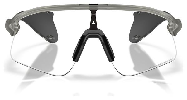 Occhiali Oakley Stunt Devil - Grigio inchiostro / Iridio fotocromatico / Ref : OO9517-08