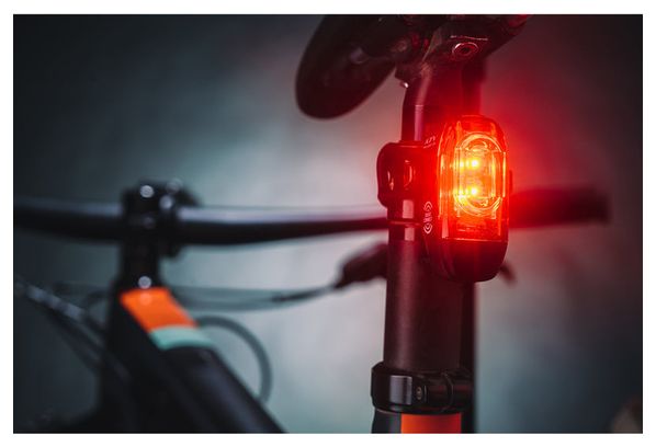 Lezyne Super Drive 1800+ Smart Front / Lezyne KTV Drive Pro Smart Rear verlichtingsset