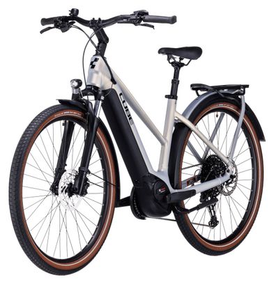 Cube Touring Hybrid Pro 625 Trapeze Elektrische Hybride Fiets Shimano Deore 11S 625 Wh 700 mm Pearly Silver 2023