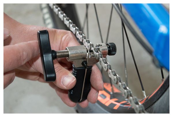 Kit chaine vélo : 1x outil de réparation chaîne vélo + 1x set de nettoyage chaîne vélo + 1x clé allen étoile