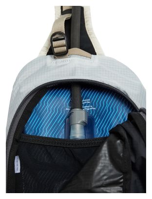 Peak Performance 4.5L Gray Shoulder Bag