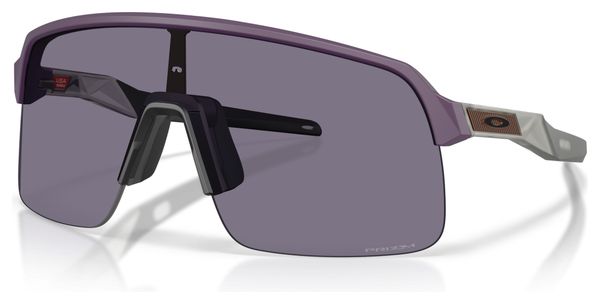 Oakley Sutro Lite Obscura Collection Sunglasses / Prizm Grey / Ref: OO9463-C739