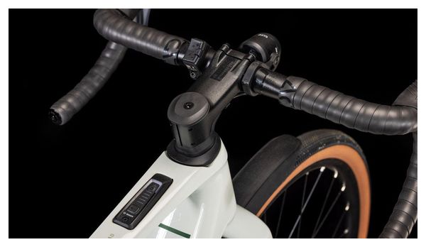 Vélo Cube Nuroad Hybrid C:62 Race FE 400X desertstone´n´green 2025