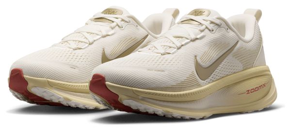 Chaussures Running Nike Vomero 18 Beige/Or Femme