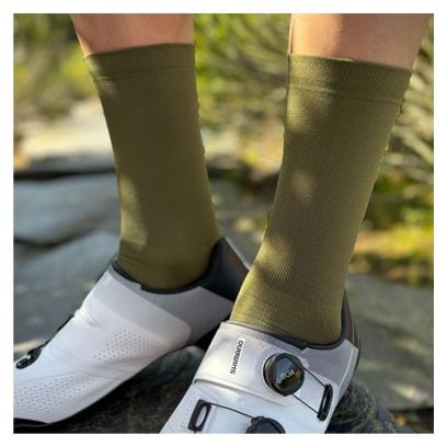 Chaussettes de Cyclisme Hautes Respirantes Brodées Classy Evo II Mooquer Vertes