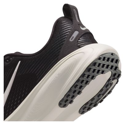 Nike ZoomX Vomero 18 GS Hardloopschoenen Zwart Wit Kind